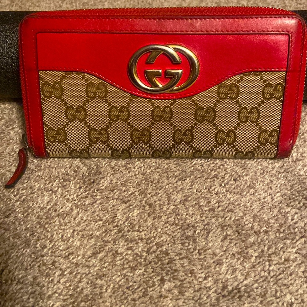 Red leather and canvas Gucci double g long wallet